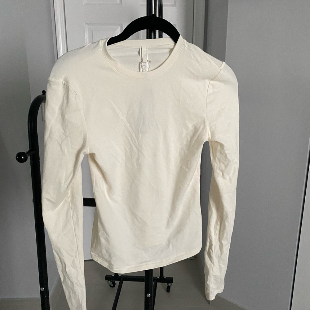 SKIMS Cream Long Sleeve Tee